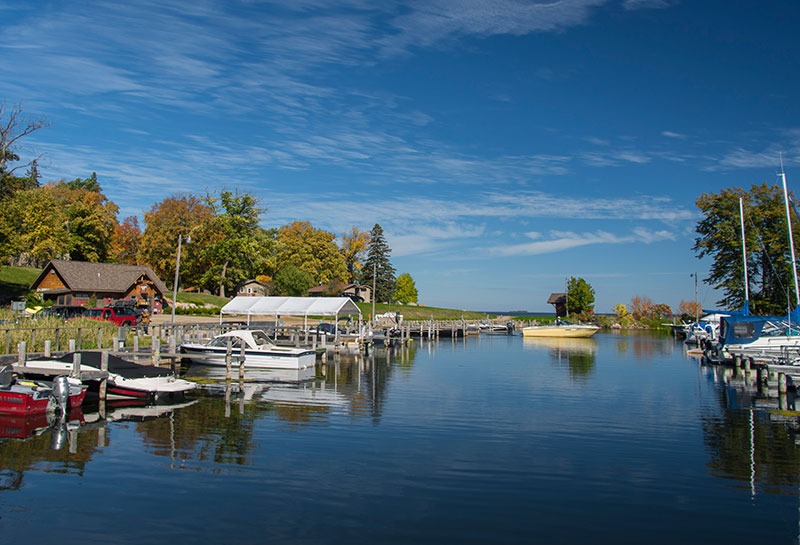 _IGP6305 Trapper's Landing Lodge